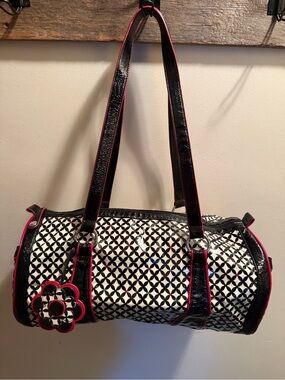 VERA BRADLEY "HONOR ROLL" DUFFLE FRILL~ BARCELONA EUC